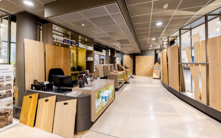 20230322 WoonmallAlexandrium JoniIsraeli 522 ER5 9909