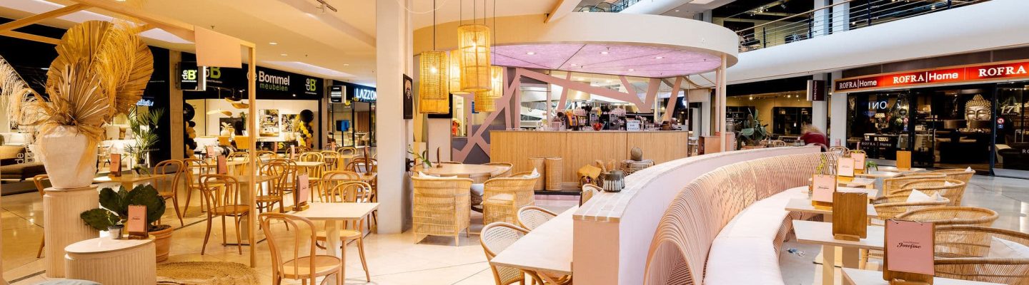 20230322 WoonmallAlexandrium JoniIsraeli 516 ER5 9893